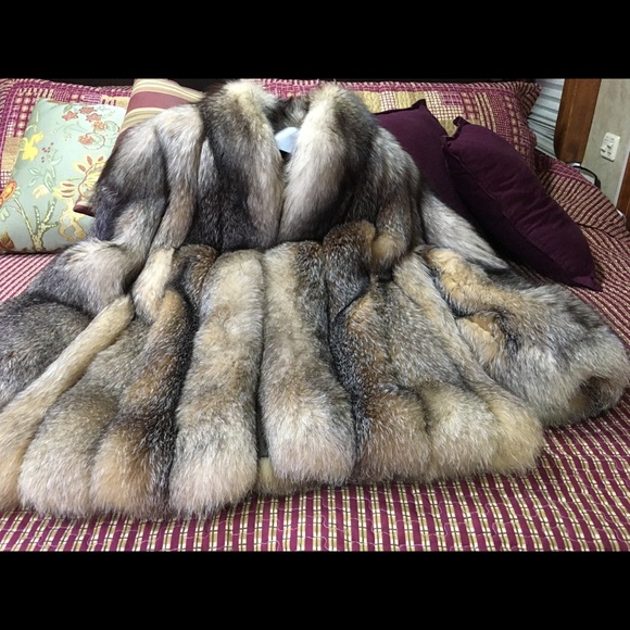 Silver Fox Jacket - Picture 2 of 5